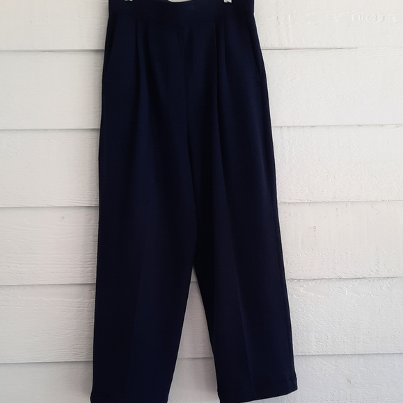 St John Basics navy knit pants - Picture 10 of 16